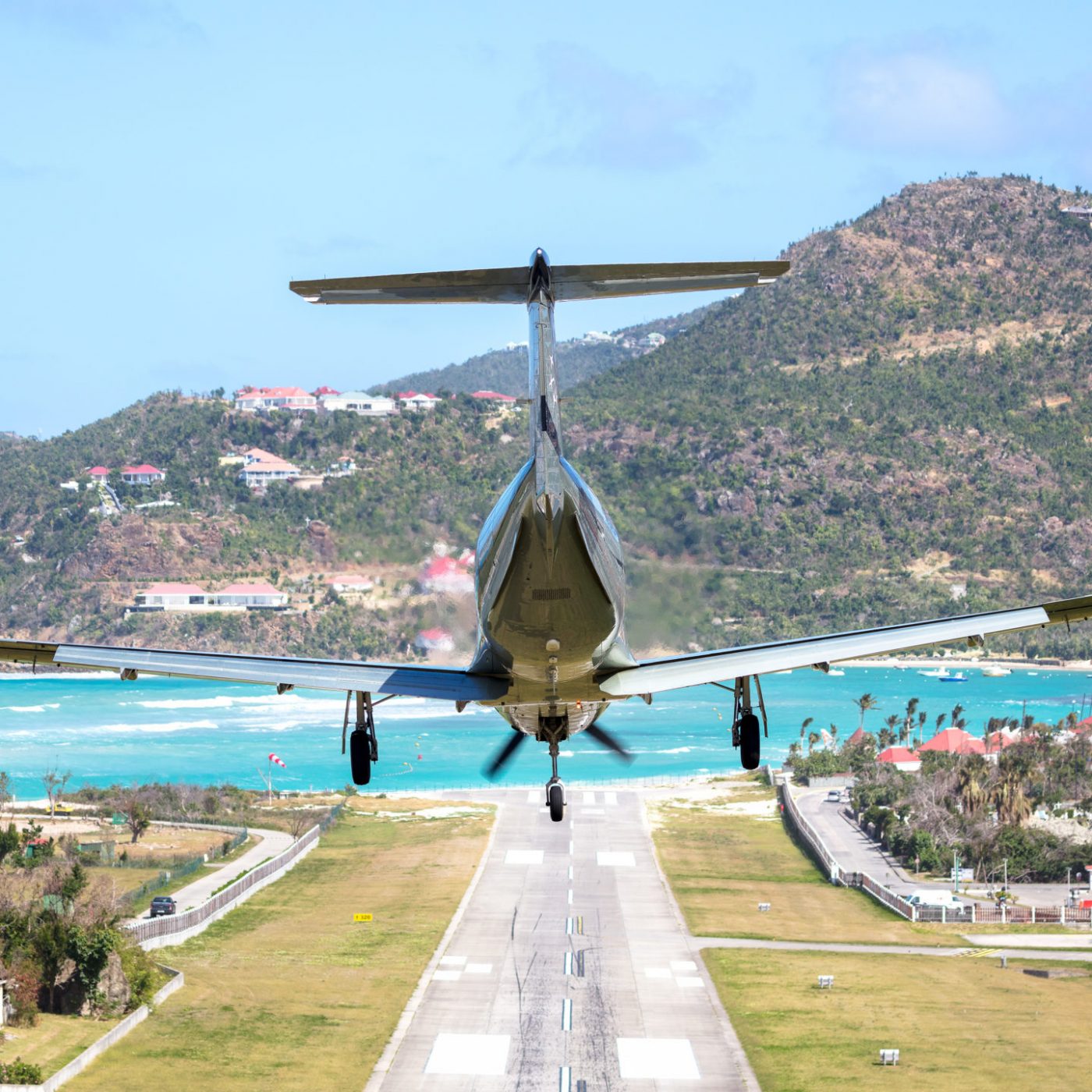 SAINT-JEAN - SAINT-BARTHELÉMY